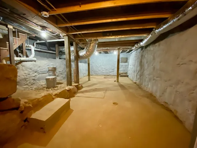 $3,500 | 3 Claflin Street, Hopkinton, MA 01748