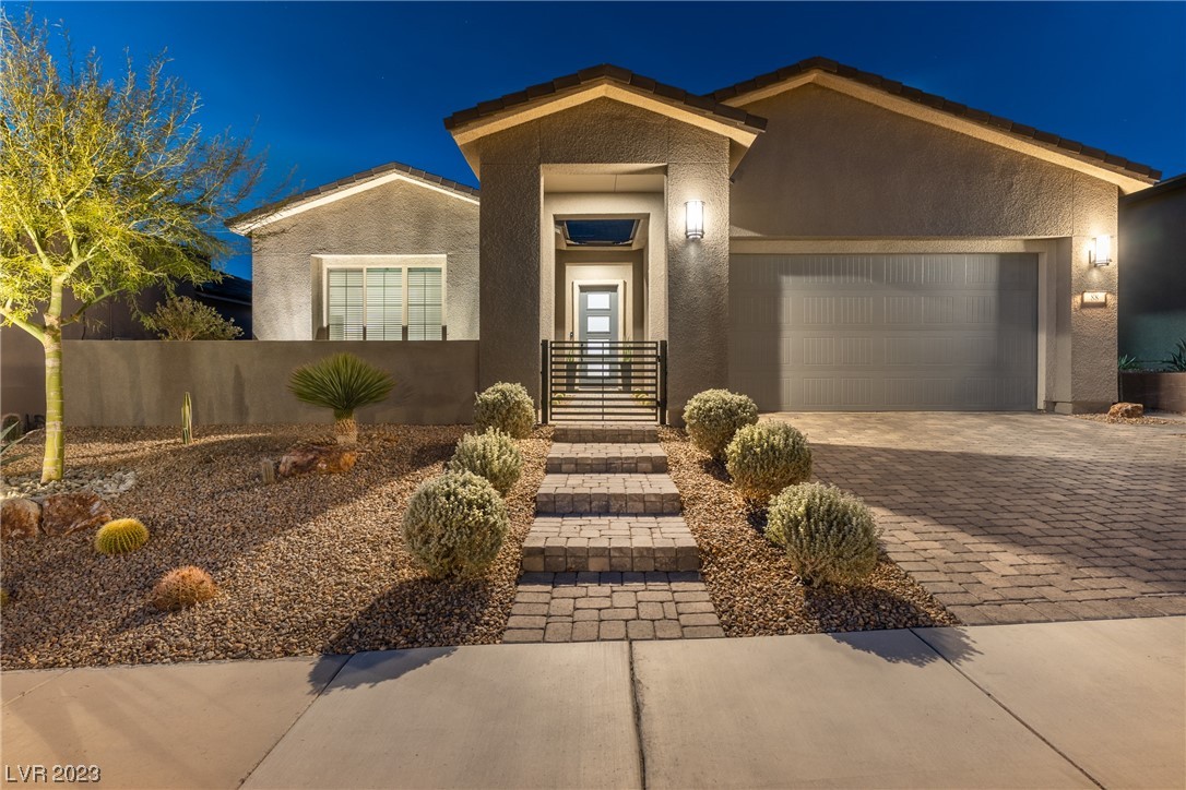 88 Strada Caruso Henderson, NV 89011 - Photo 2 of 45