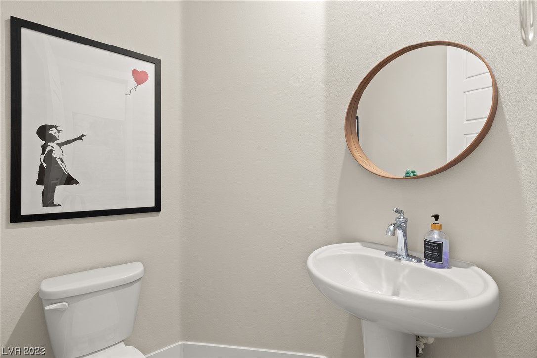 88 Strada Caruso Henderson, NV 89011 - Photo 27 of 45