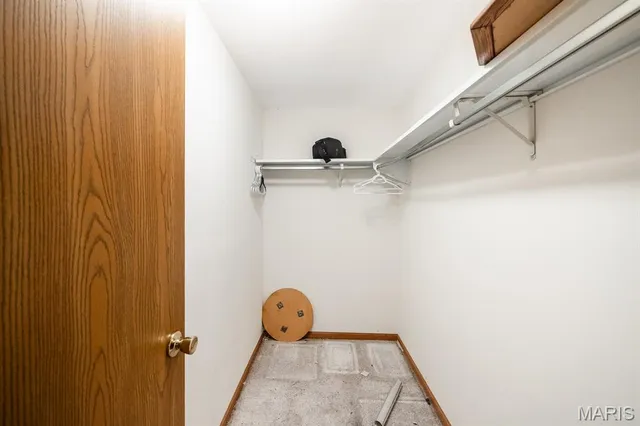 $250,000 | 3040 County Road 900 North, New Baden, IL 62265