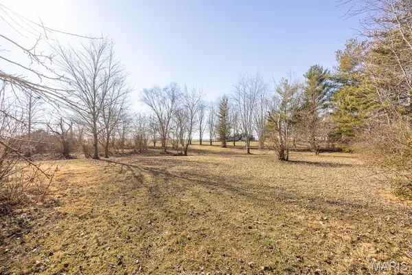 $125,000 | 3040 County Road 900 North, New Baden, IL 62265