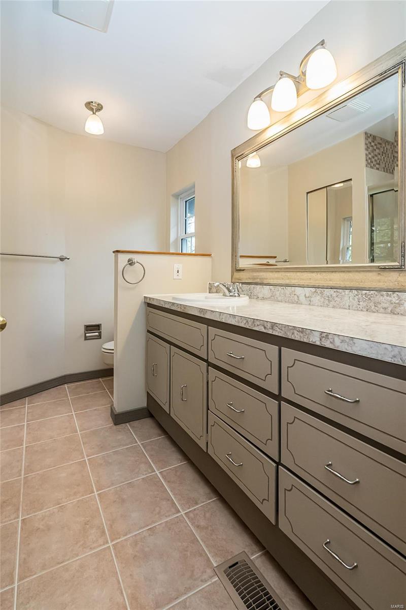 1925 Parker Road St. Louis, MO 63138 - Photo 22 of 58 Gallery Image 22