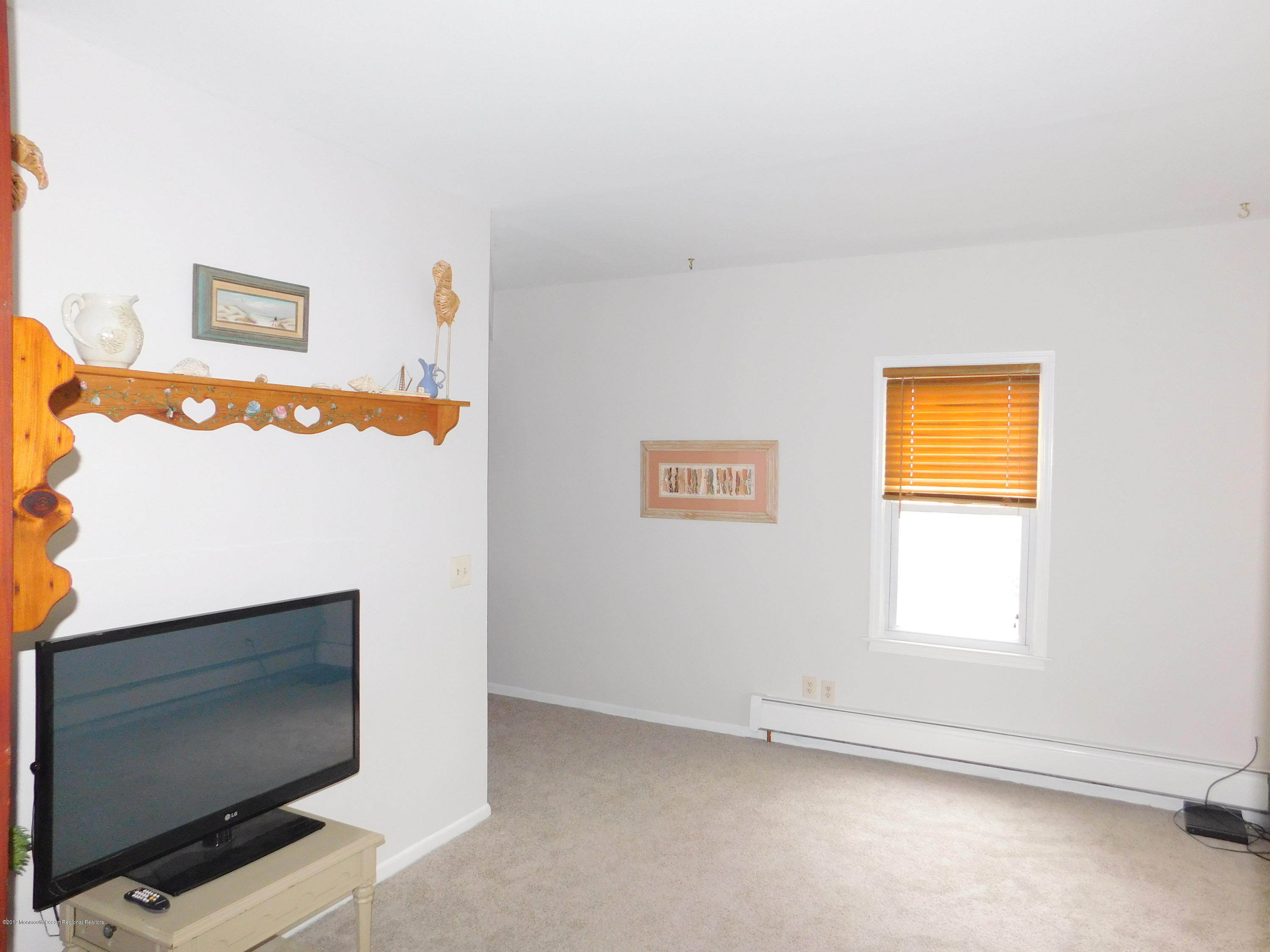 725 Oakwood Road Point Pleasant, NJ 08742 - Photo 12 of 26 Den