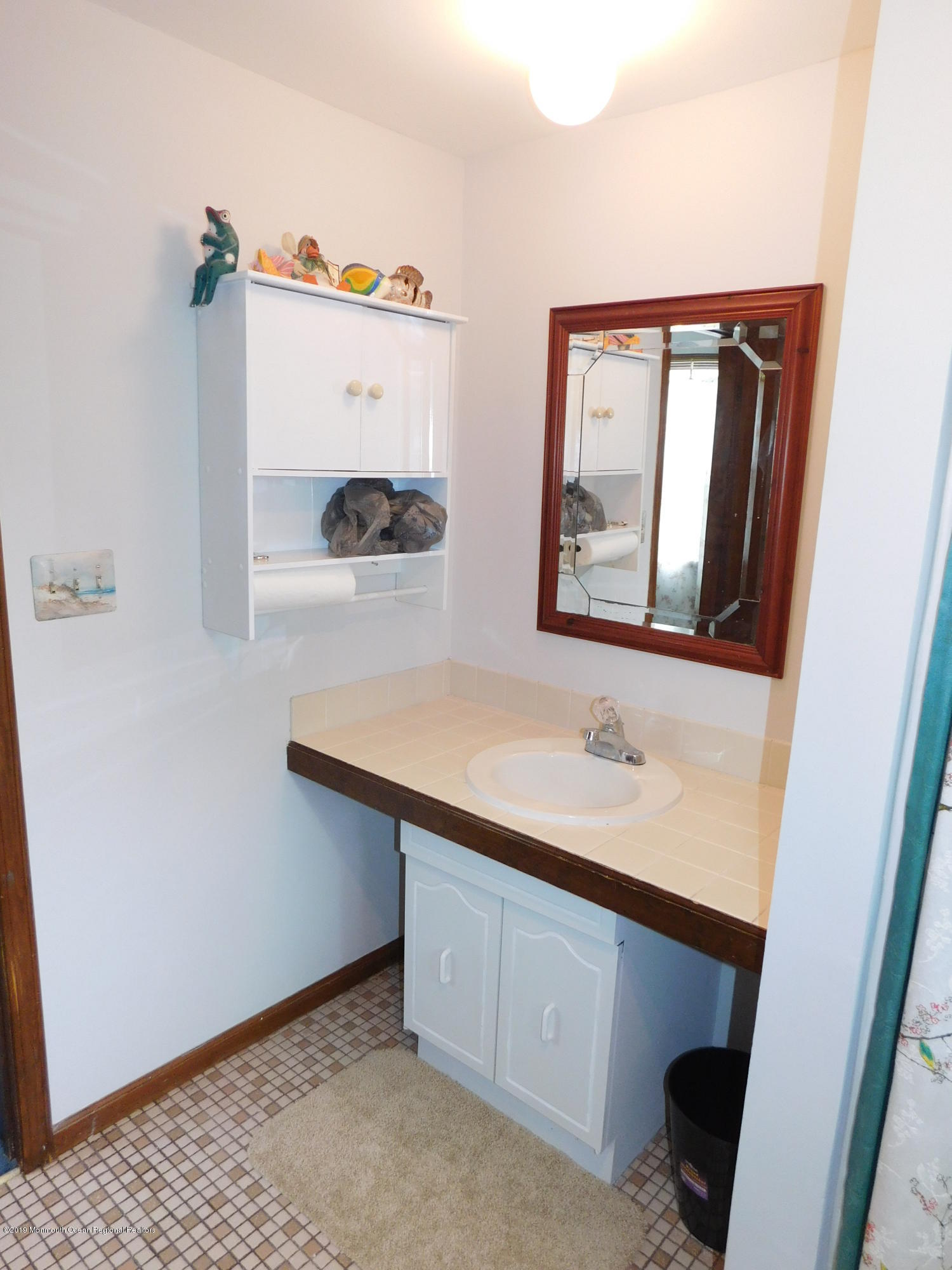 725 Oakwood Road Point Pleasant, NJ 08742 - Photo 18 of 26 Bath