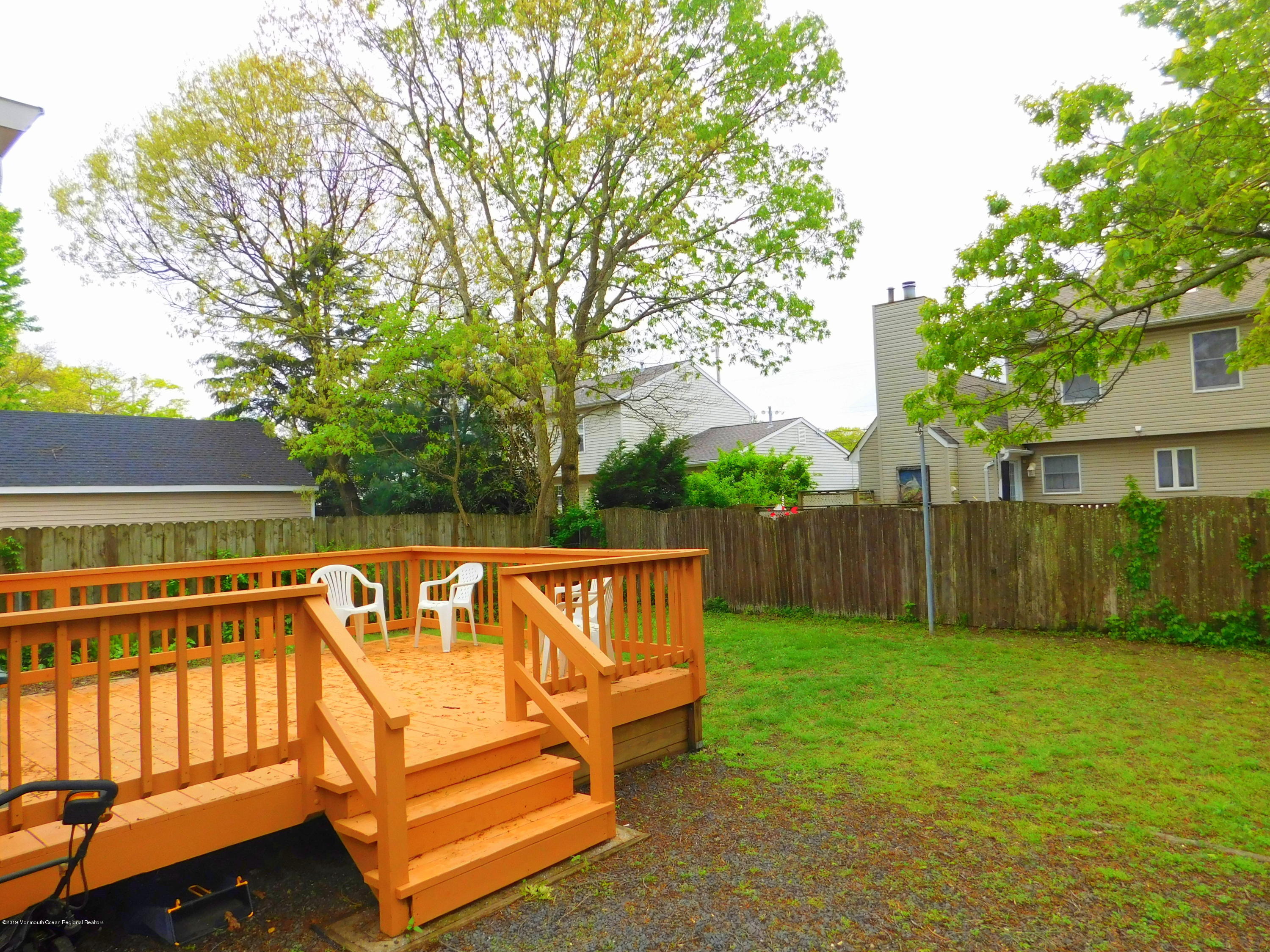 725 Oakwood Road Point Pleasant, NJ 08742 - Photo 5 of 26 Back yard Deck