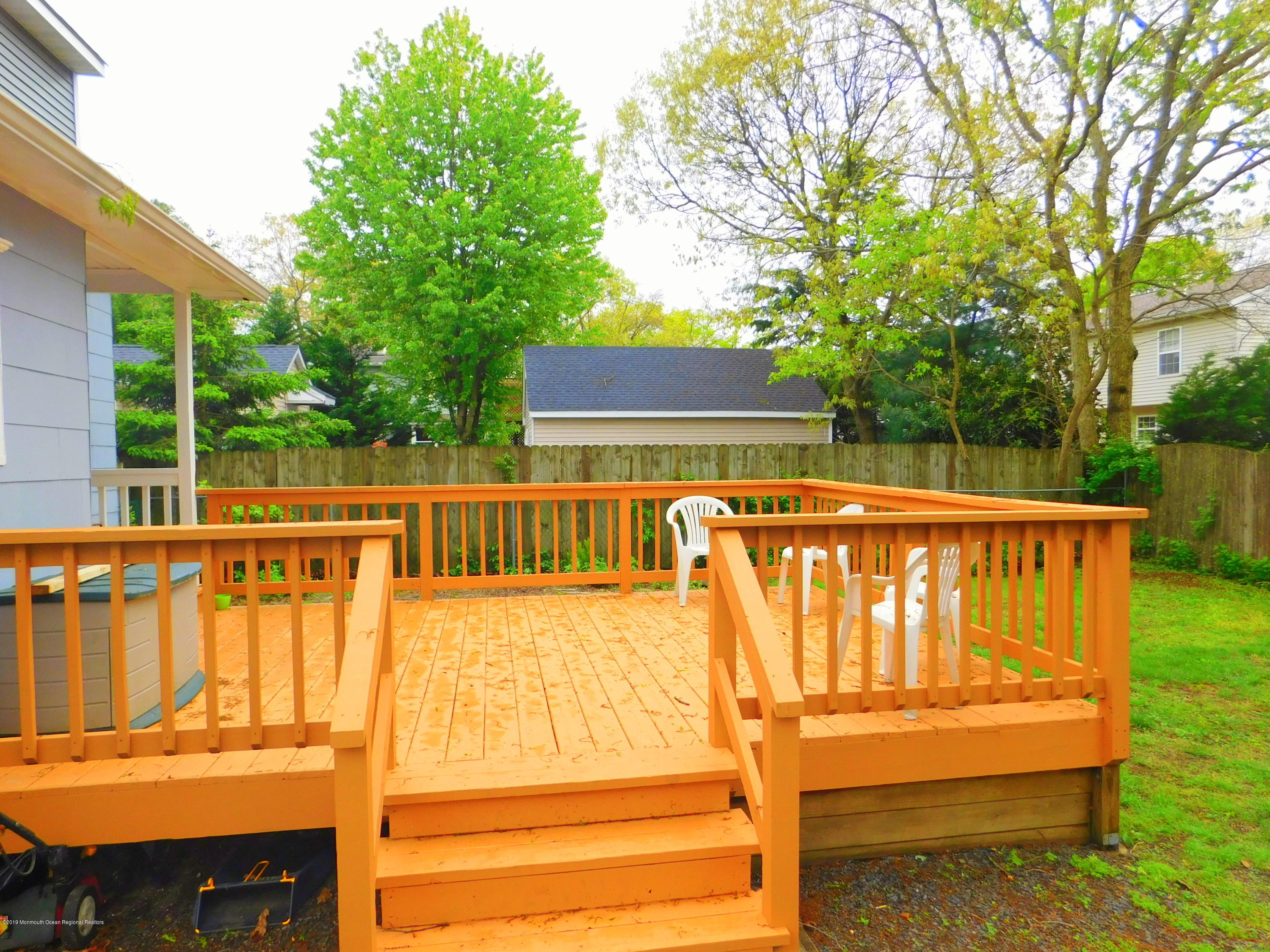 725 Oakwood Road Point Pleasant, NJ 08742 - Photo 6 of 26 Backyard Deck