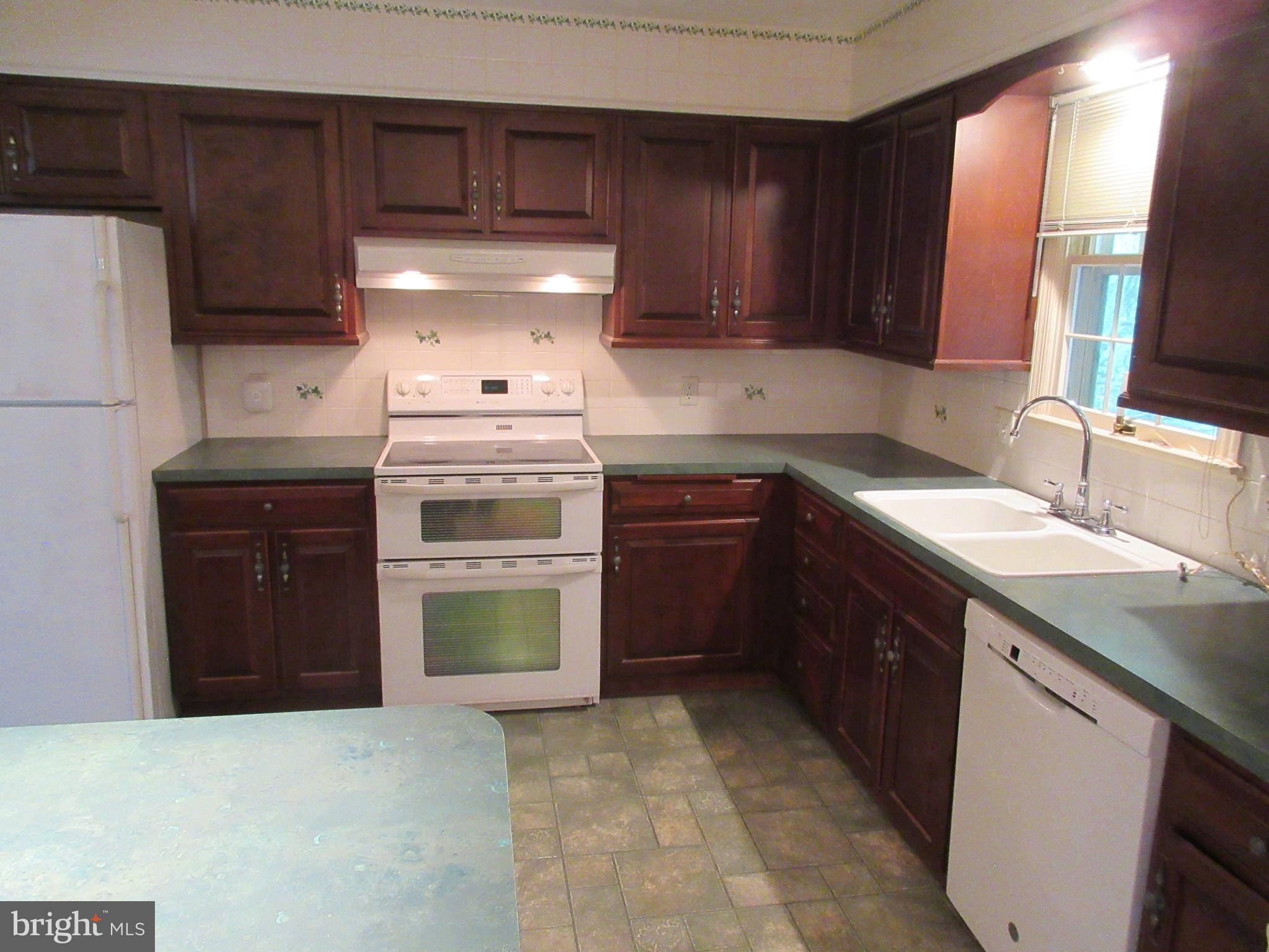 1079 Richmond Road Lancaster, PA 17603 - Photo 8 of 36 Gallery Image 8