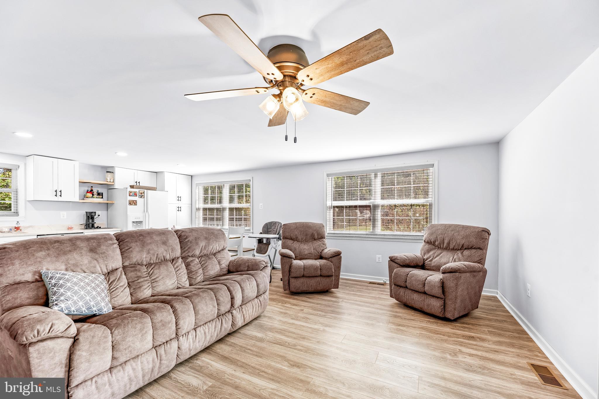 9235 Pardoe Road Lusby, MD 20657 - Photo 6 of 28 Bring your big comfy sofas and host your friends!