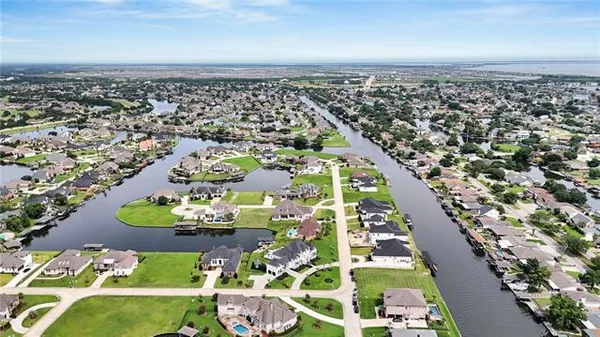 $1,995,000 | 276 Cape Breton Drive, Slidell, LA 70458