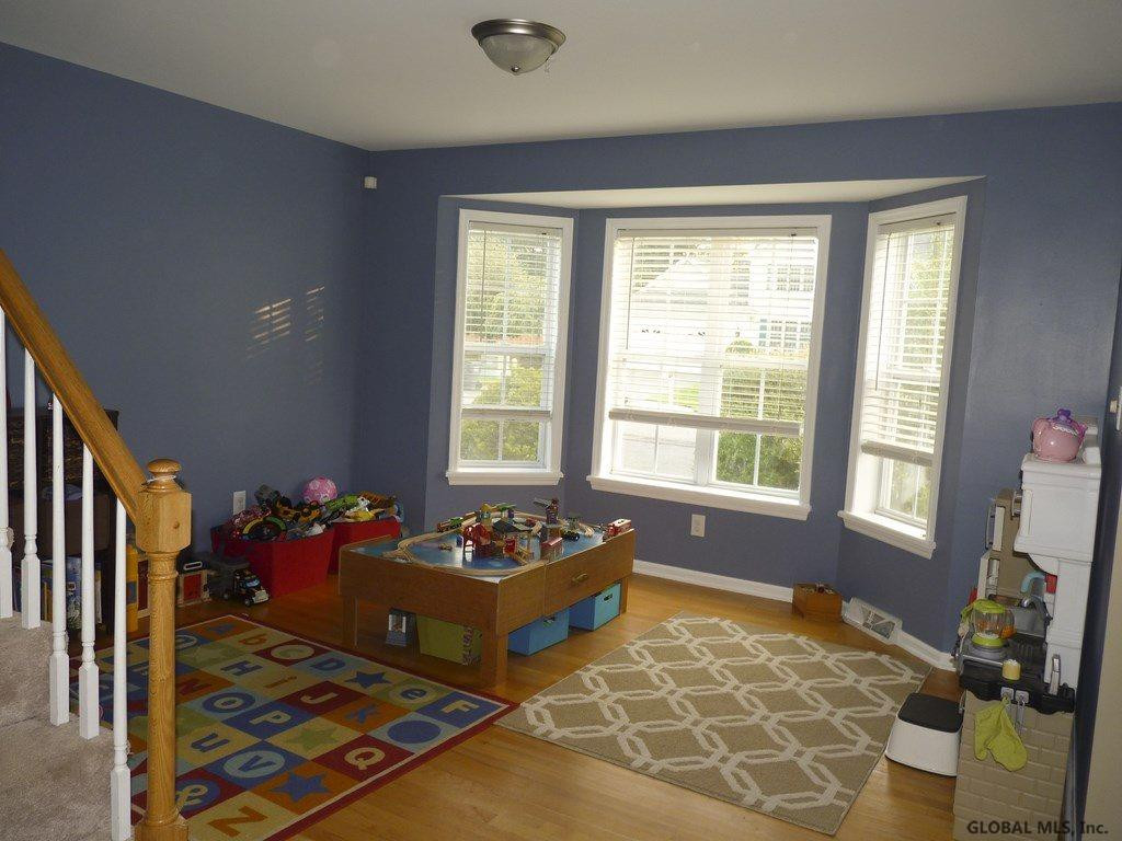 115 Country Walk Road Rotterdam, NY 12306 - Photo 5 of 24 Photo 5