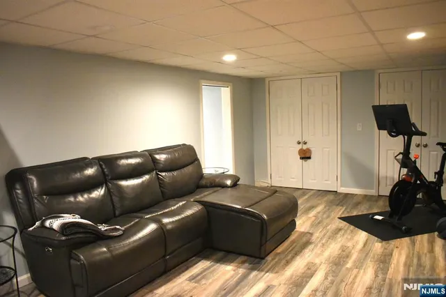 $599,500 | 39-16 Northern Drive, Fair Lawn, NJ 07410