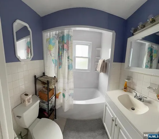 $599,500 | 39-16 Northern Drive, Fair Lawn, NJ 07410