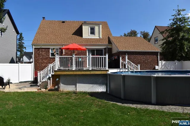 $599,500 | 39-16 Northern Drive, Fair Lawn, NJ 07410