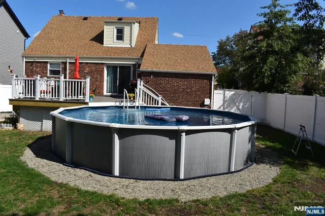 $599,500 | 39-16 Northern Drive, Fair Lawn, NJ 07410