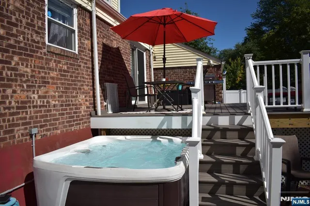 $599,500 | 39-16 Northern Drive, Fair Lawn, NJ 07410