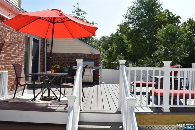 $599,500 | 39-16 Northern Drive, Fair Lawn, NJ 07410