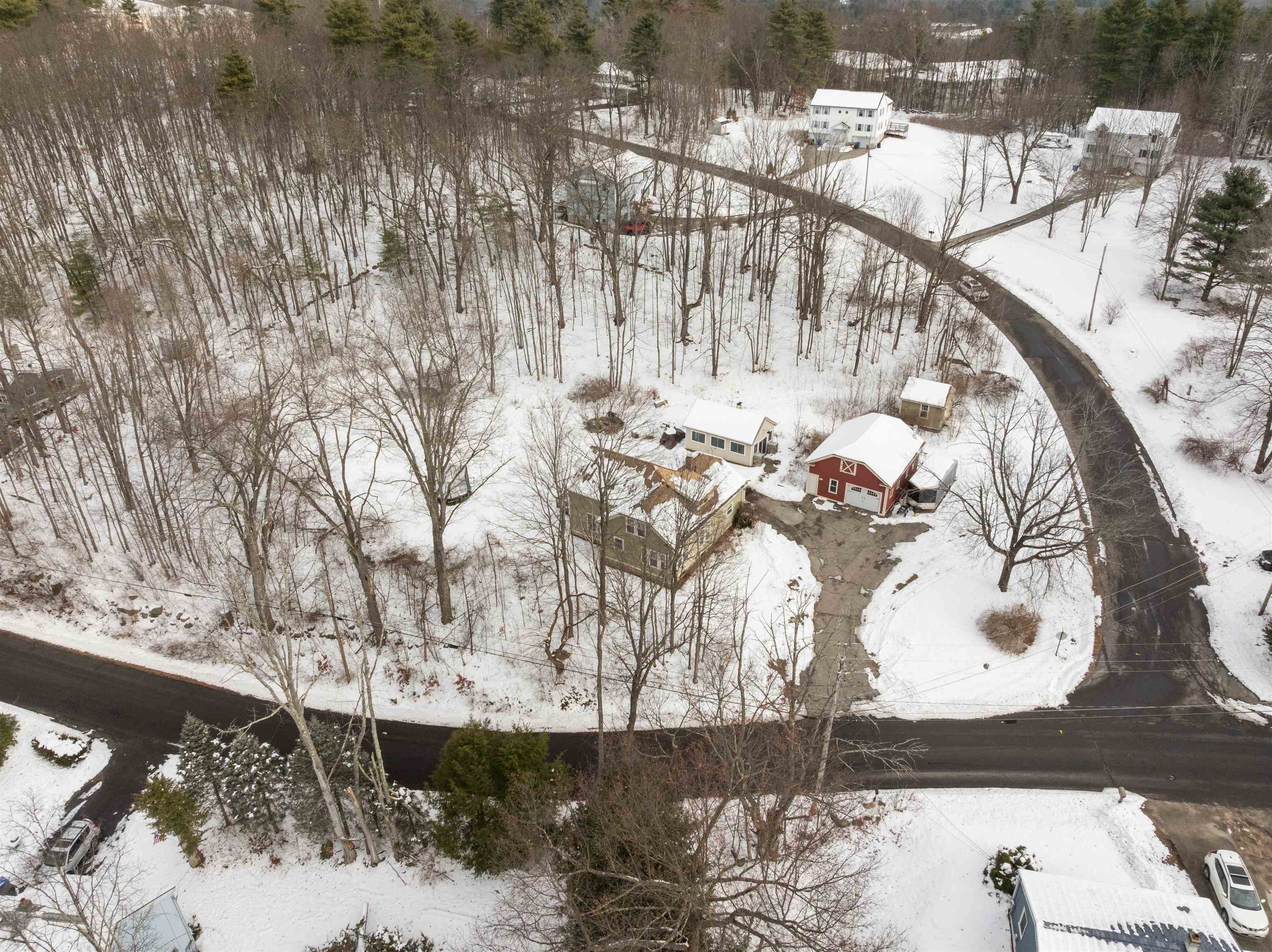 46 Noyes Road Londonderry, NH 03053 - Photo 31 of 36