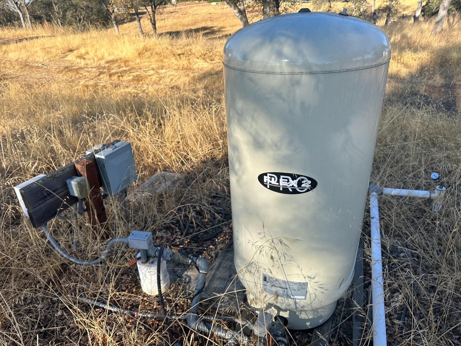 7388 Brandon Road Shingle Springs, CA 95682 - Photo 22 of 40 a view of a sink