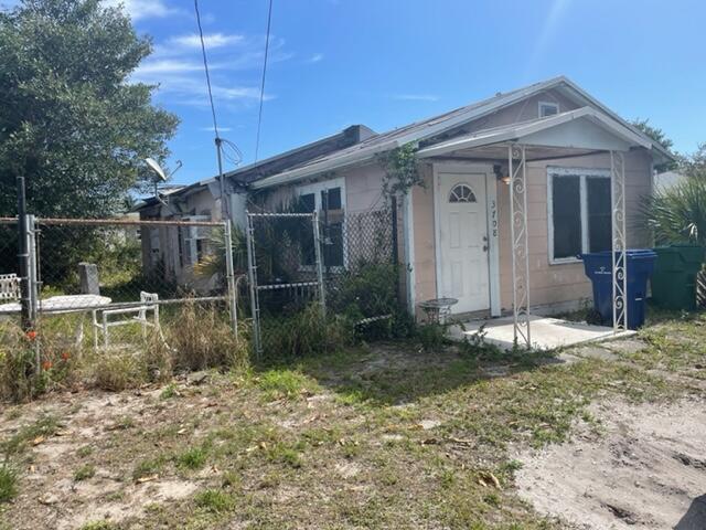 3708 Avenue K Riviera Beach, FL 33403 - Photo 2 of 3 avenue K2