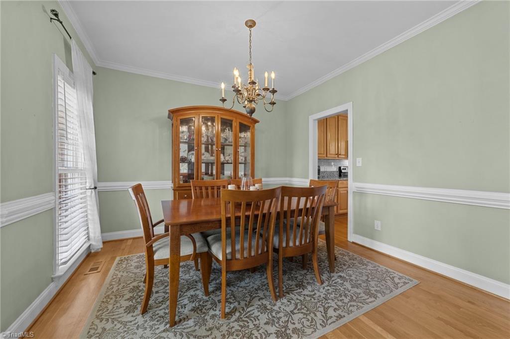 5806 Billet Road Oak Ridge, NC 27310 - Photo 7 of 46 DINING ROOM