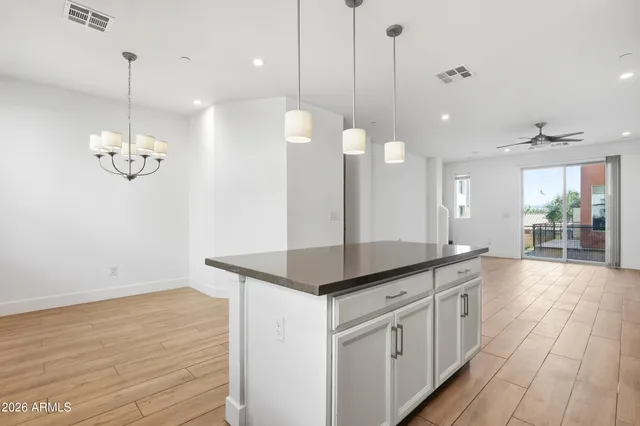 $575,000 | 820 North 8th Avenue, Unit 24, Phoenix, AZ 85007