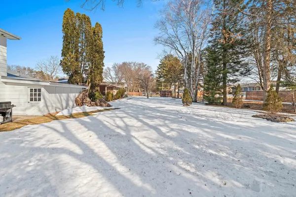 $309,900 | 108 South Humphrey Circle, Shawano, WI 54166