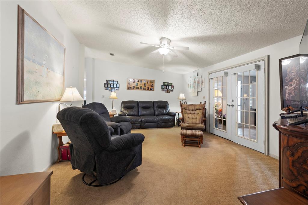 94 Meadow Circle Ellenton, FL 34222 - Photo 25 of 57
