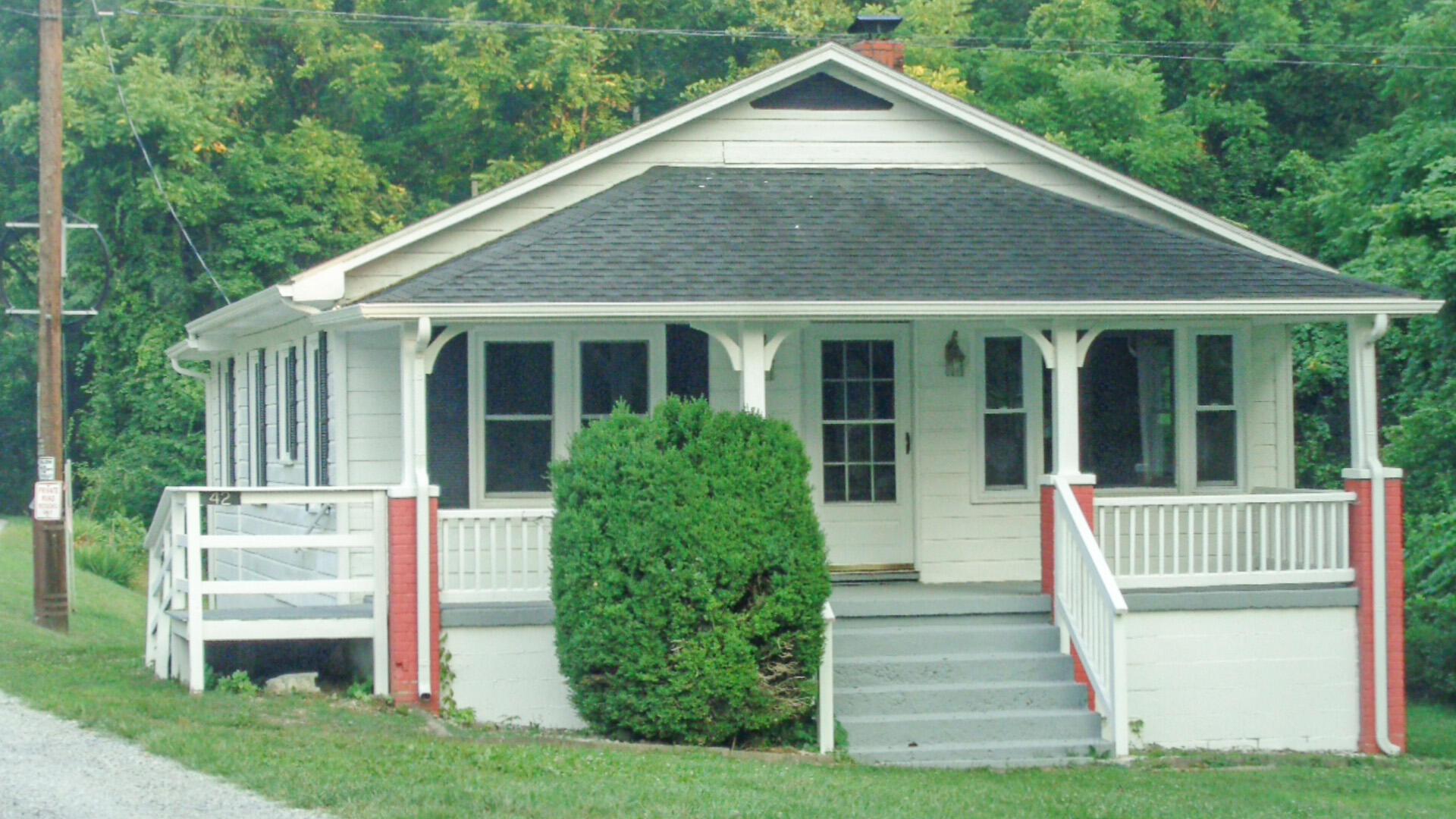 42 Powell Road Buchanan, VA 24066 - Photo 3 of 25 front a