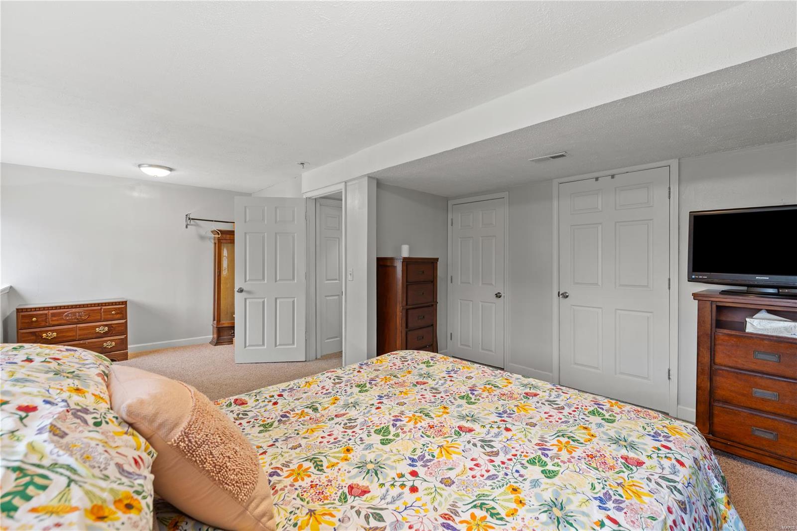 5065 Danielle Drive St. Charles, MO 63304 - Photo 16 of 22