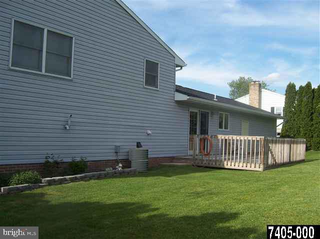 48 Hillside Road Hanover, PA 17331 - Photo 6 of 23 Gallery Image 6