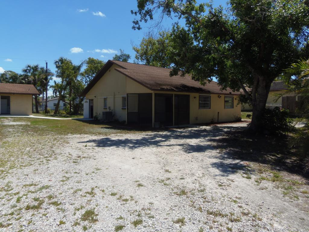 148 6th Street Naples, FL 34113 - Photo 3 of 18 Photo 3