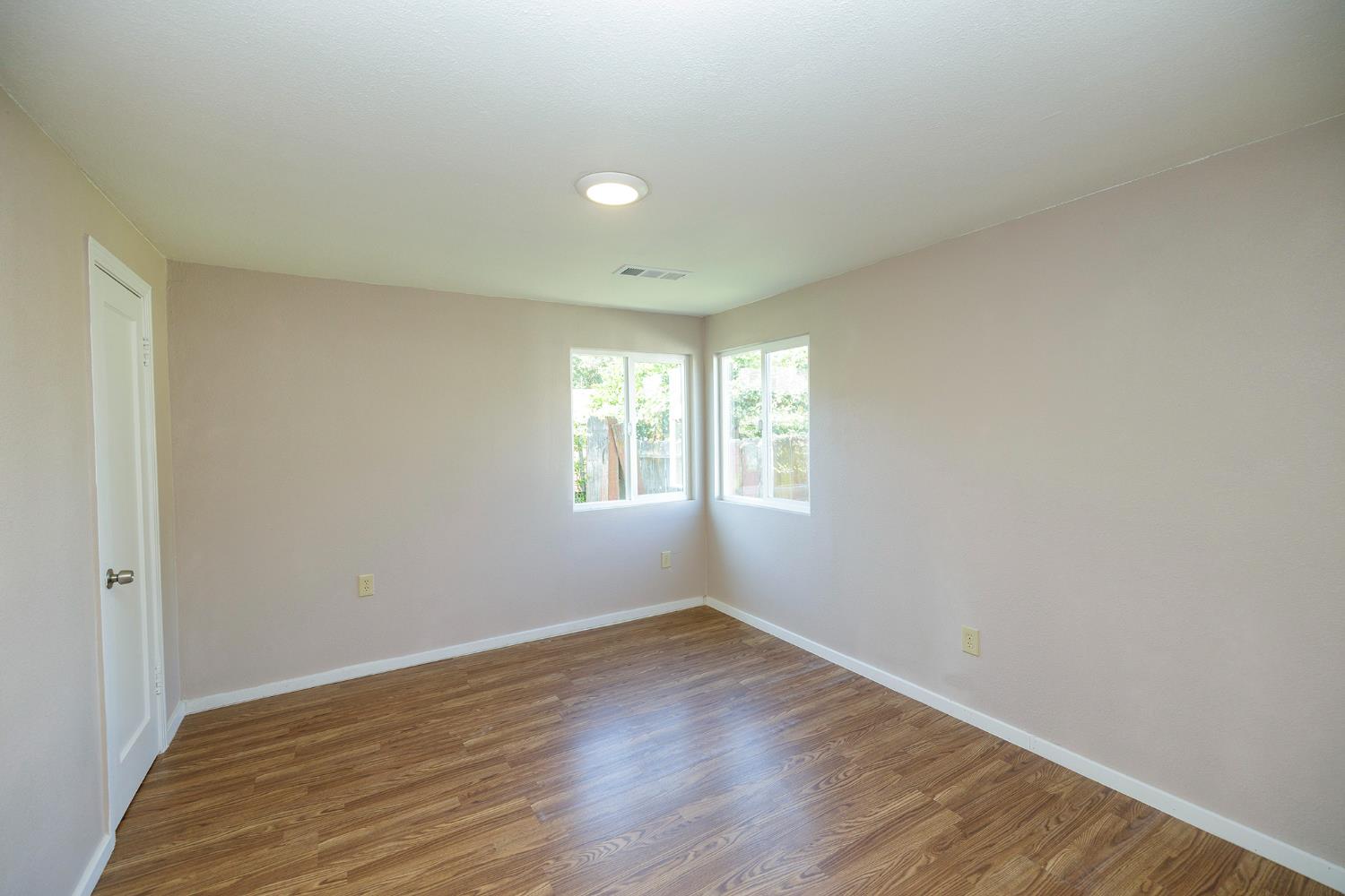825 Wheatley Avenue Modesto, CA 95351 - Photo 15 of 24