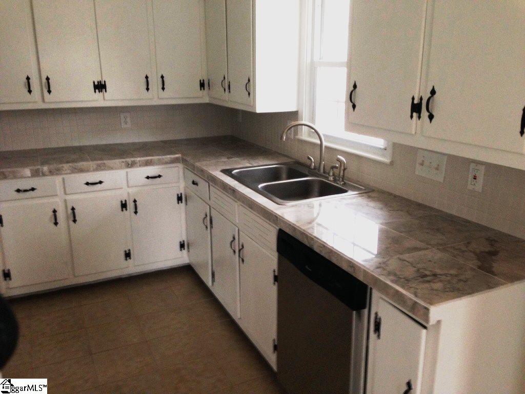 101 Ikes Road Taylors, SC 29687 - Photo 11 of 23 Gallery Image 11