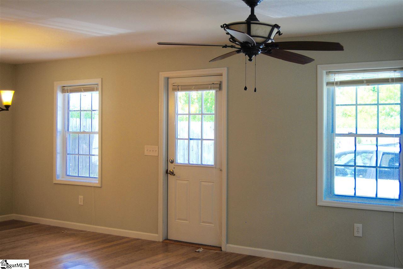 101 Ikes Road Taylors, SC 29687 - Photo 8 of 23 Gallery Image 8