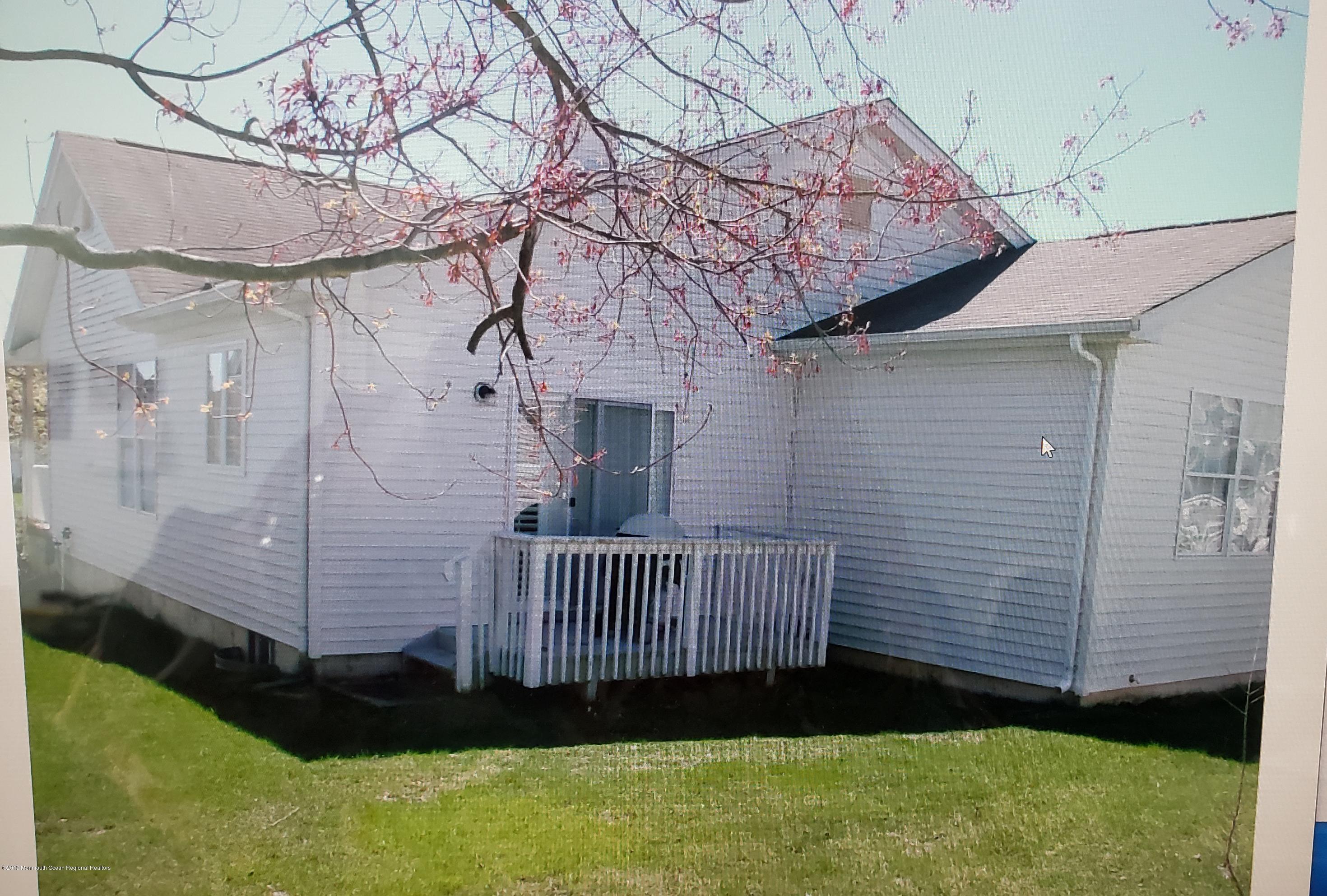 18 Shelley Road Brick, NJ 08724 - Photo 3 of 6 20190417_142624