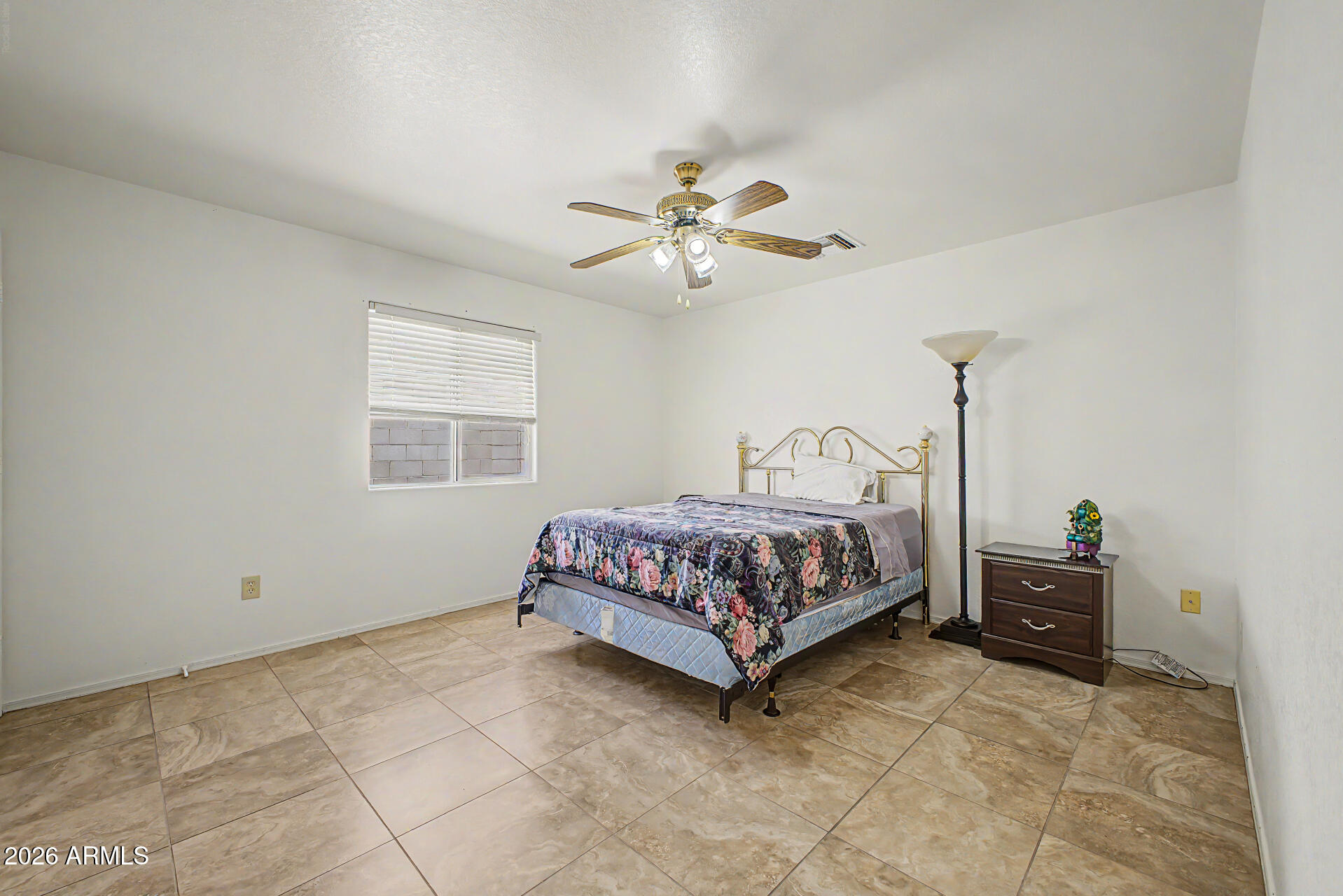 1564 South Royal Palm Road Apache Junction, AZ 85119 - Photo 16 of 28