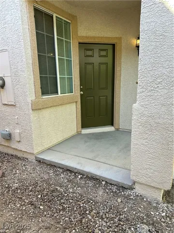 $1,695 | 7763 Hampton Cove Lane, Las Vegas, NV 89113
