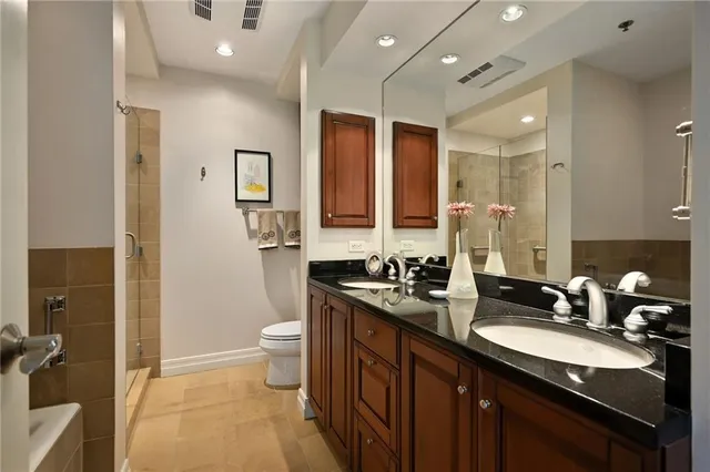 $669,000 | 4950 Central Street, Unit 207, Kansas City, MO 64112