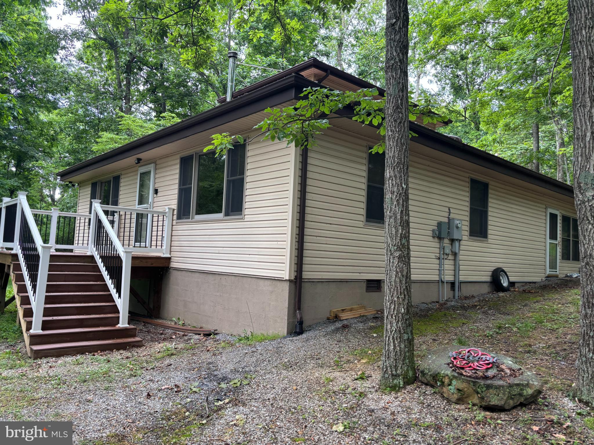 251 Riffey Mountain Lane Mathias, WV 26812 - Photo 3 of 33