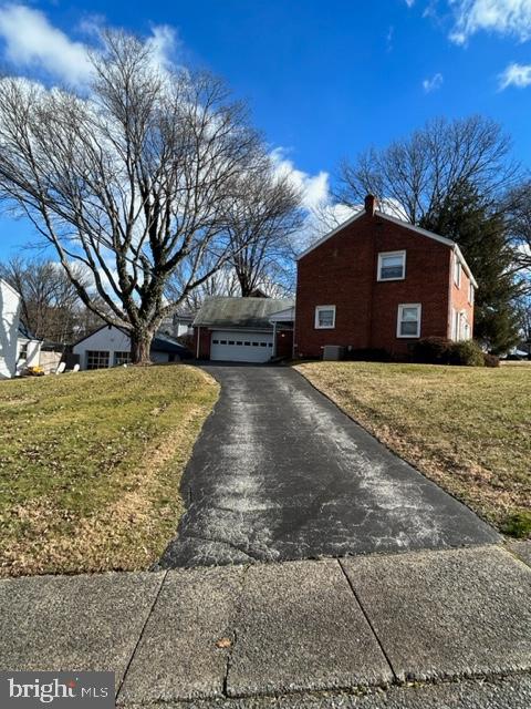536 Prospect Road Springfield, PA 19064 - Photo 8 of 9 Driveway