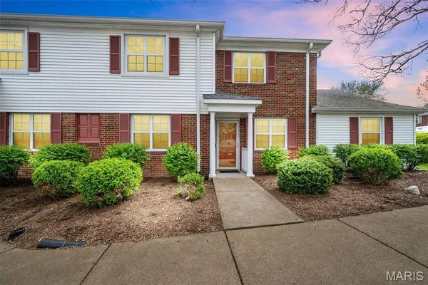 $209,000 | 9073 West Swan Circle, St. Louis, MO 63144