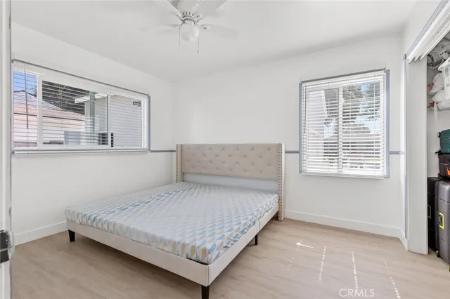 $867,500 | 425 West Knepp Avenue, Fullerton, CA 92832