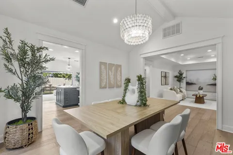 $3,695,000 | 3542 Stoner Avenue, Los Angeles, CA 90066
