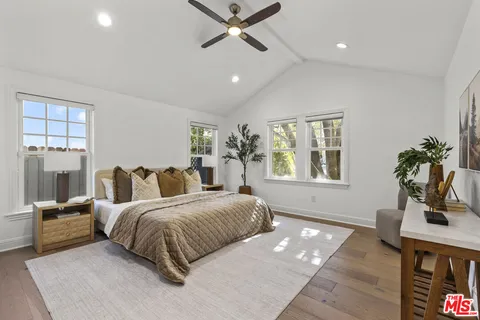 $3,695,000 | 3542 Stoner Avenue, Los Angeles, CA 90066