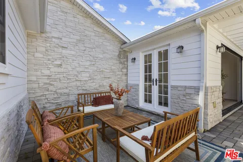 $3,695,000 | 3542 Stoner Avenue, Los Angeles, CA 90066