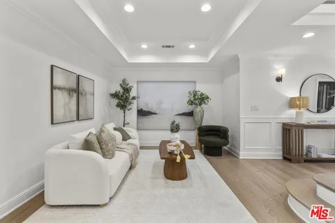 $3,695,000 | 3542 Stoner Avenue, Los Angeles, CA 90066