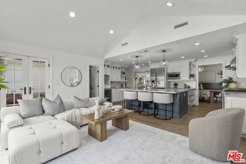 $3,695,000 | 3542 Stoner Avenue, Los Angeles, CA 90066