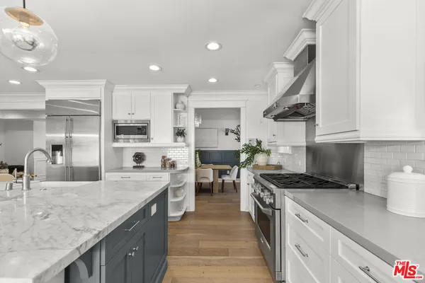 $3,695,000 | 3542 Stoner Avenue, Los Angeles, CA 90066