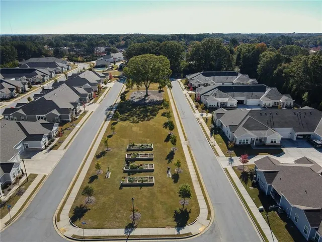 $360,000 | 2927 Rambler Drive, Loganville, GA 30052