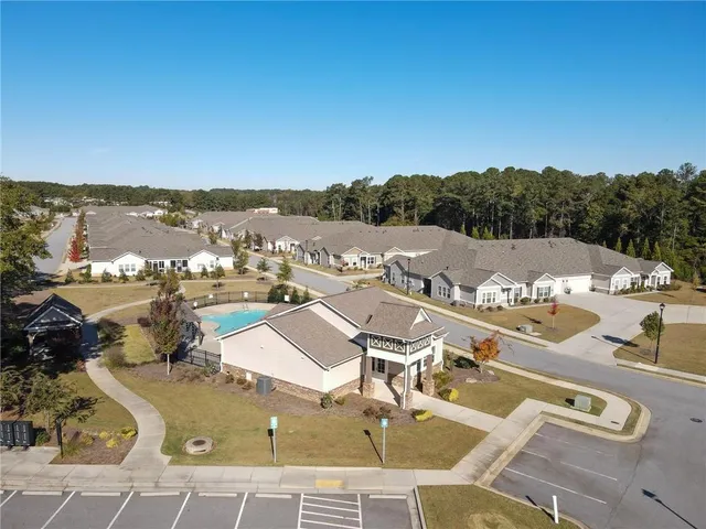 $360,000 | 2927 Rambler Drive, Loganville, GA 30052